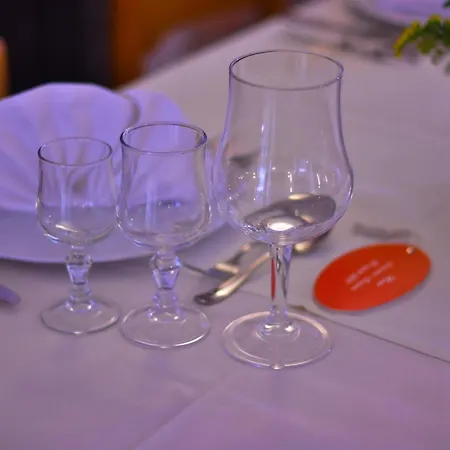 לינה וארוחת בוקר Convivio *